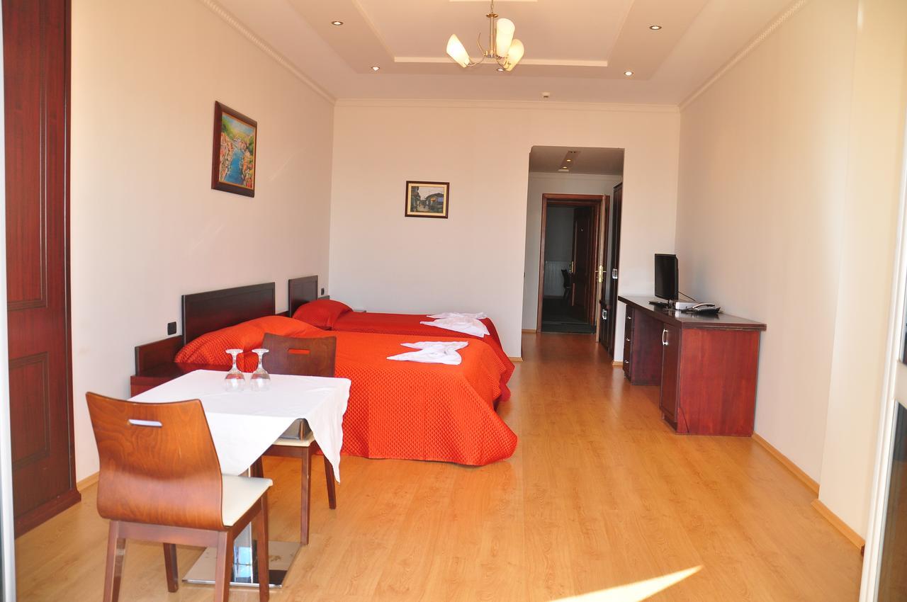 Dajti Park Resort Priska e Madhe Exterior photo